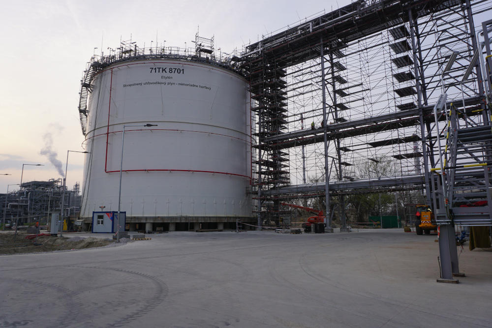 Storage Tanks Sector Projects - Sonningdale